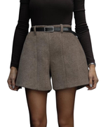 Κοντό με ζώνη